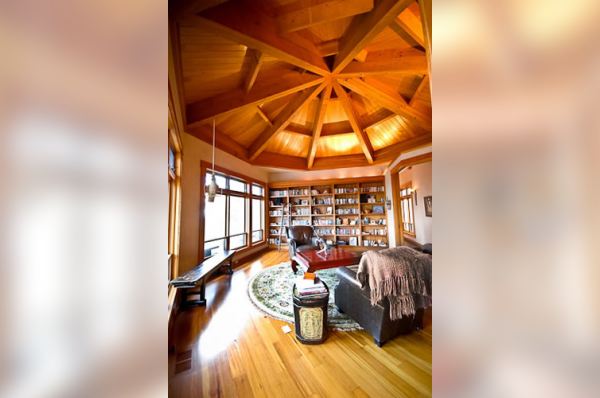 Stuart_House_513